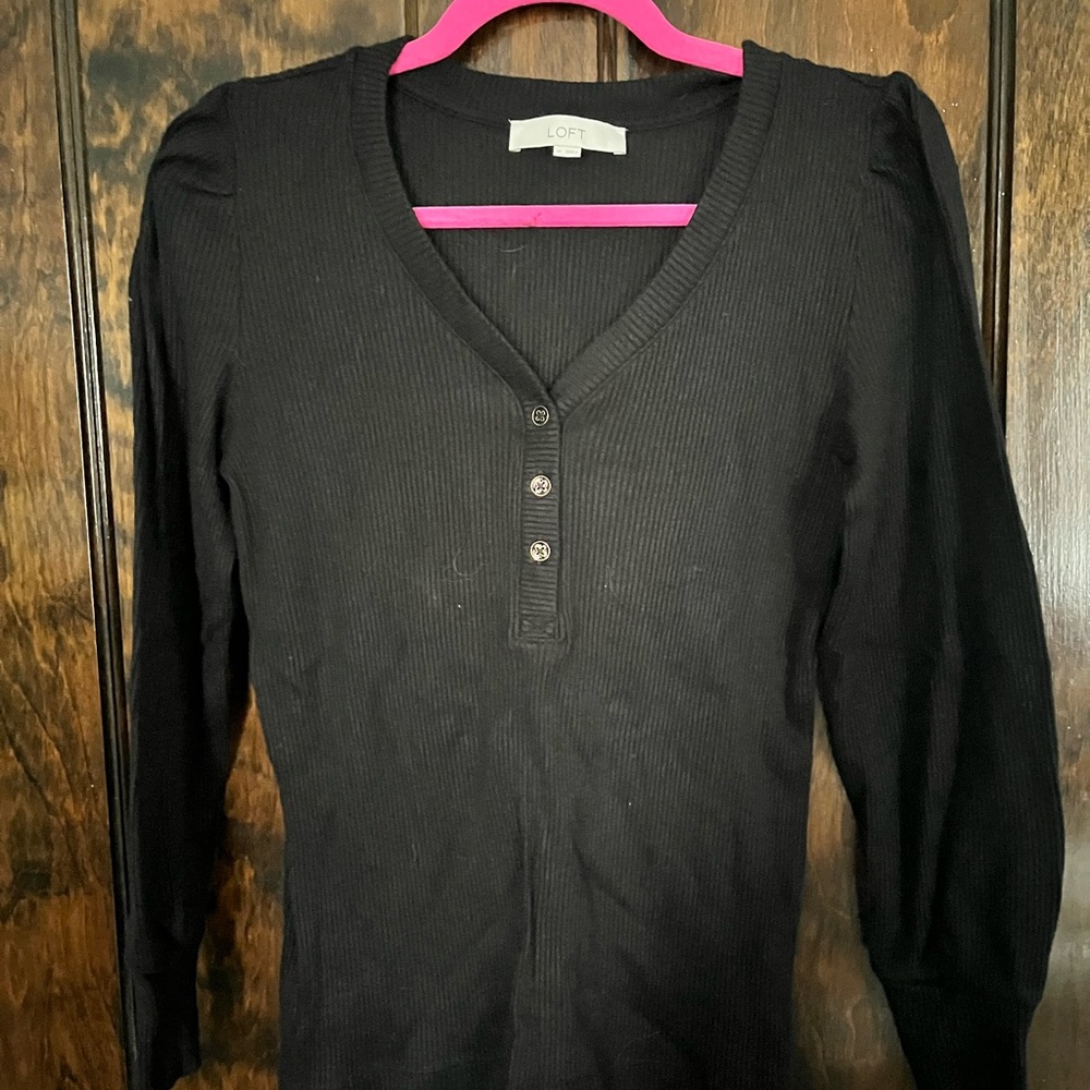 LOFT Black Ribbed V-Neck Women's Top